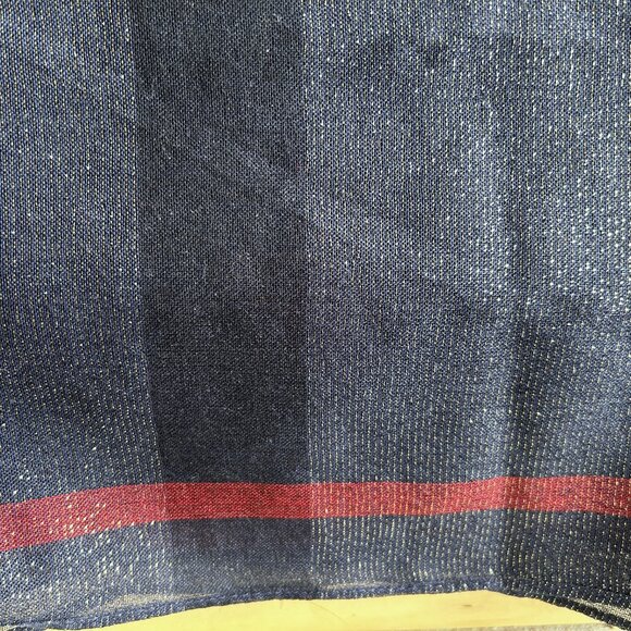 NWT Artizan Robin Barre Sparkly Plaid Scarf or Wrap, Navy With Red, Gold Sparkle - Picture 10 of 16